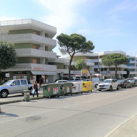 Condominio Moschettieri Bibione Kültér fotó