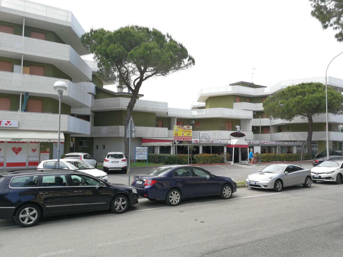 Condominio Moschettieri Bibione Kültér fotó