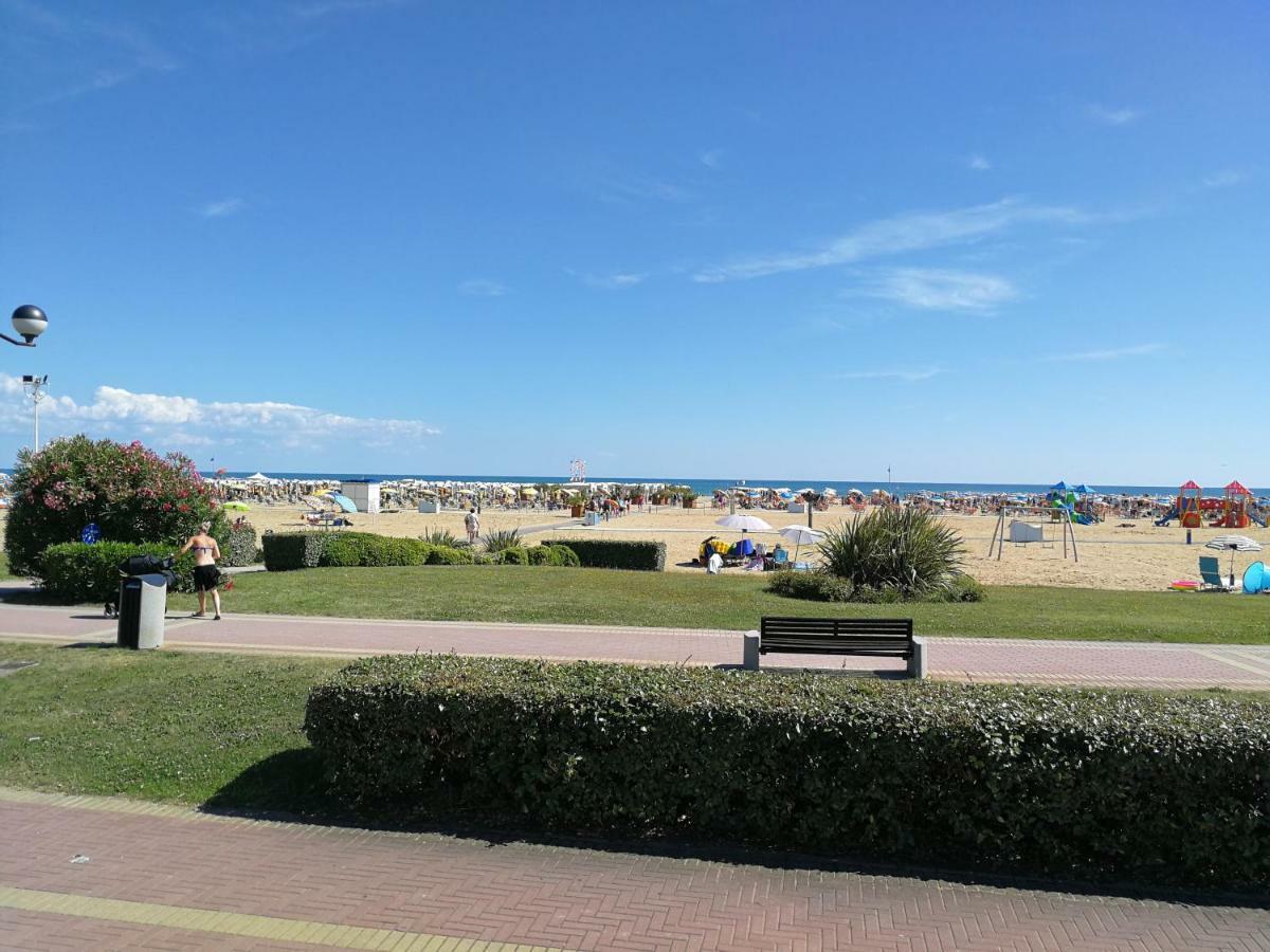 Condominio Moschettieri Bibione Kültér fotó
